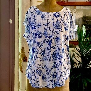 Cynthia Rowley pull over floral linen top